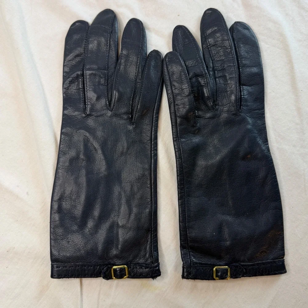 Lord & Taylor Vtg Navy Blue Leather Gloves Gold Buckle Antron Nylon Lined Sz 7.5